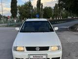 Volkswagen Polo 1998 года за 1 000 000 тг. в Кызылорда – фото 2