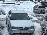 Volkswagen Bora 2003 года за 2 500 000 тг. в Алматы – фото 5