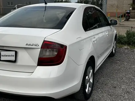 Skoda Rapid 2014 года за 3 500 000 тг. в Актобе – фото 4