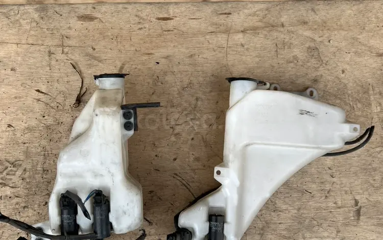 Бачок омывателя на Toyota Estima Lucida 1990-1999 за 8 000 тг. в Алматы