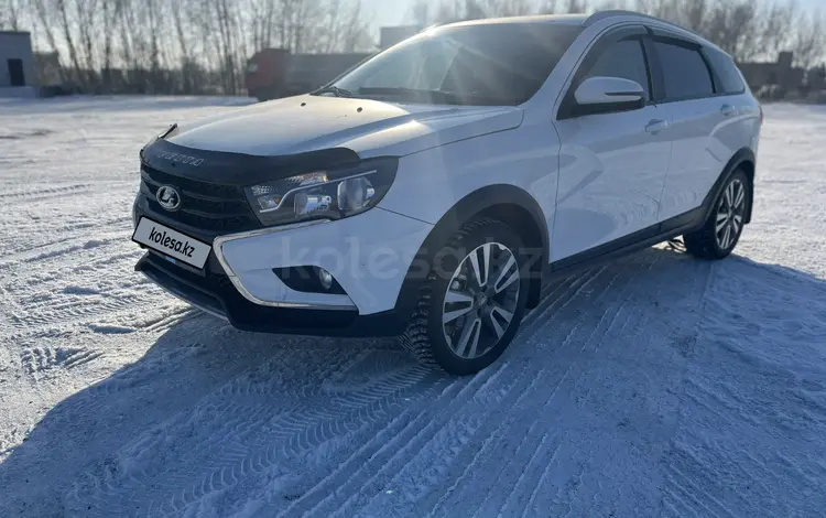 ВАЗ (Lada) Vesta Cross 2022 года за 7 100 000 тг. в Семей