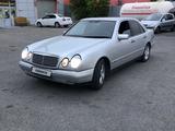 Mercedes-Benz E 280 1998 года за 4 300 000 тг. в Актау