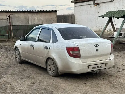 ВАЗ (Lada) Granta 2190 2013 года за 3 200 000 тг. в Актобе – фото 2