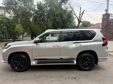 Toyota Land Cruiser Prado 2023 года за 38 360 000 тг. в Алматы – фото 12