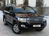 Toyota Land Cruiser 2018 года за 35 500 000 тг. в Астана