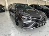 Toyota Camry 2023 года за 16 200 000 тг. в Шымкент – фото 3