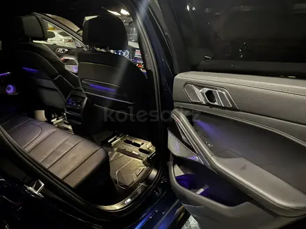 BMW X6 2021 года за 49 500 000 тг. в Астана – фото 12
