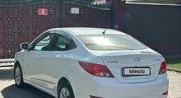 Hyundai Solaris 2015 года за 3 950 000 тг. в Алматы – фото 4
