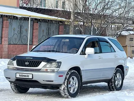 Lexus RX 300 1999 года за 4 700 000 тг. в Алматы – фото 2