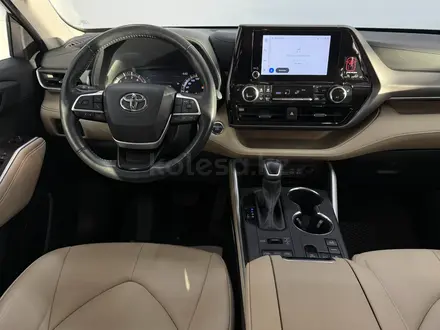 Toyota Highlander Prestige 2022 года за 23 490 000 тг. в Астана – фото 9