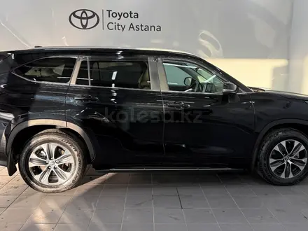 Toyota Highlander Prestige 2022 года за 23 490 000 тг. в Астана – фото 19