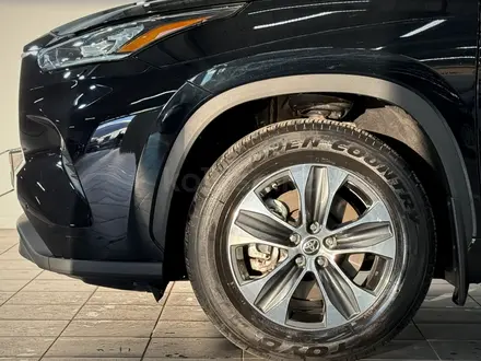 Toyota Highlander Prestige 2022 года за 23 490 000 тг. в Астана – фото 18