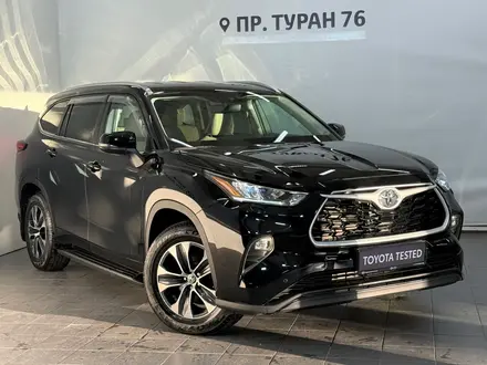 Toyota Highlander Prestige 2022 года за 23 490 000 тг. в Астана – фото 21
