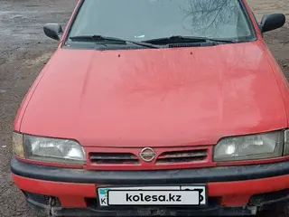 Nissan Primera, 1993