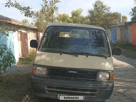 Toyota Hiace 1990 года за 2 500 000 тг. в Актобе