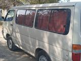 Toyota Hiace 1990 годаfor2 500 000 тг. в Актобе – фото 5