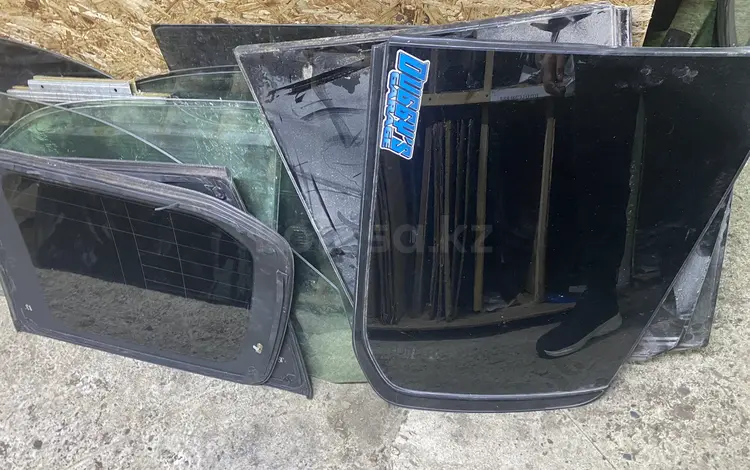 Глухое стекло за 10 000 тг. в Алматы