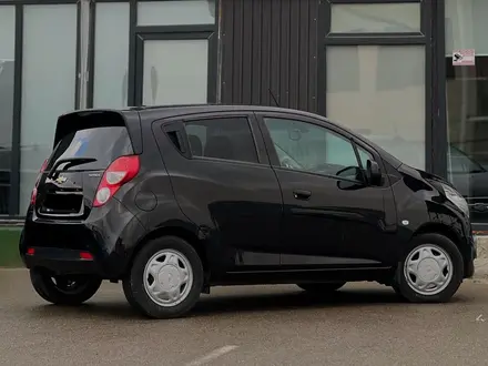 Chevrolet Spark 2021 года за 5 100 000 тг. в Актау – фото 2