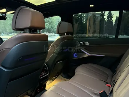 BMW X7 2020 года за 38 700 000 тг. в Алматы – фото 12