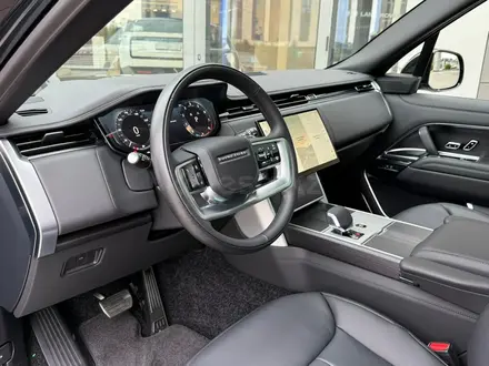 Land Rover Range Rover Autobiography 2026 года за 144 946 000 тг. в Алматы – фото 8