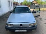 Volkswagen Passat 1990 года за 650 000 тг. в Сарыозек – фото 2