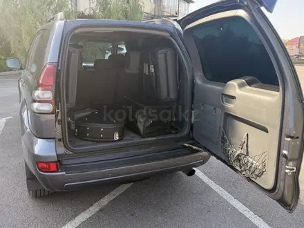 Toyota Land Cruiser Prado 2006 года за 13 800 000 тг. в Алматы – фото 8