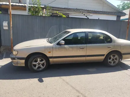 Nissan Maxima 1995 года за 750 000 тг. в Алматы – фото 2
