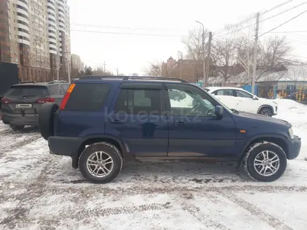 Honda CR-V 2000 года за 4 400 000 тг. в Астана – фото 2