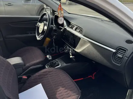 Kia Rio X-Line 2021 года за 6 996 000 тг. в Астана – фото 7
