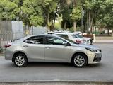 Toyota Corolla 2018 года за 7 600 000 тг. в Алматы – фото 2