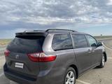 Toyota Sienna 2015 года за 8 800 000 тг. в Актау – фото 3