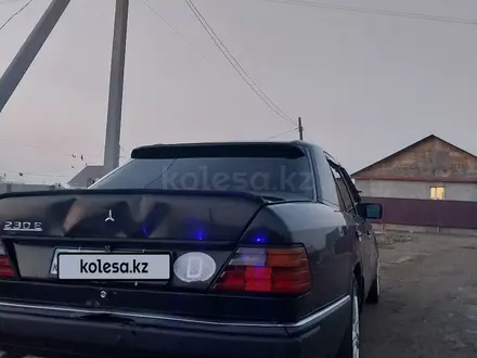 Mercedes-Benz E 230 1992 года за 950 000 тг. в Алматы – фото 7