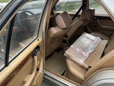 Mercedes-Benz E 230 1991 года за 1 250 000 тг. в Караганда – фото 7