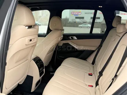 BMW X5 2022 года за 35 000 000 тг. в Алматы – фото 14