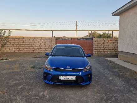 Kia Rio 2018 года за 4 800 000 тг. в Актау