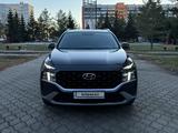 Hyundai Santa Fe 2021 годаfor14 700 000 тг. в Петропавловск – фото 2