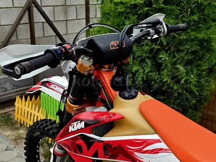 KTM  300 EXC 2023 года за 5 100 000 тг. в Алматы – фото 5