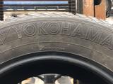 Шины Yokohama 265 60 r18 в отличном состоянииүшін130 000 тг. в Алматы – фото 3