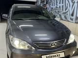 Toyota Camry 2005 годаfor5 300 000 тг. в Жанаозен – фото 3