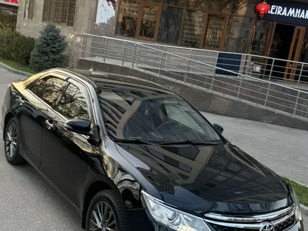 Toyota Camry 2015 года за 13 800 000 тг. в Алматы – фото 3