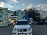 Toyota Land Cruiser Prado 2006 годаfor10 900 000 тг. в Караганда