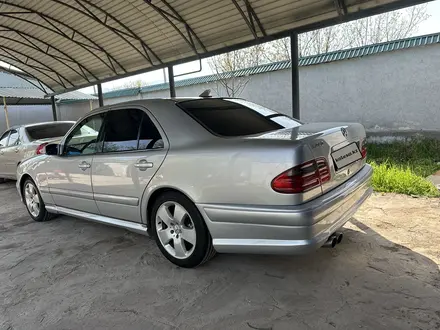 Mercedes-Benz E 240 1999 года за 3 600 000 тг. в Шымкент – фото 4