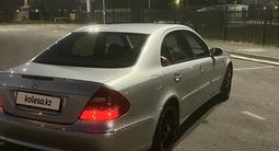 Mercedes-Benz E 500 2004 года за 4 100 000 тг. в Алматы – фото 4