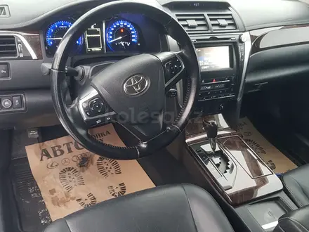 Toyota Camry 2014 года за 10 800 000 тг. в Актобе – фото 3