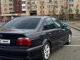 BMW 528 1997 года за 2 900 000 тг. в Астана – фото 4