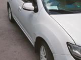 Renault Logan 2015 года за 3 500 000 тг. в Караганда – фото 2