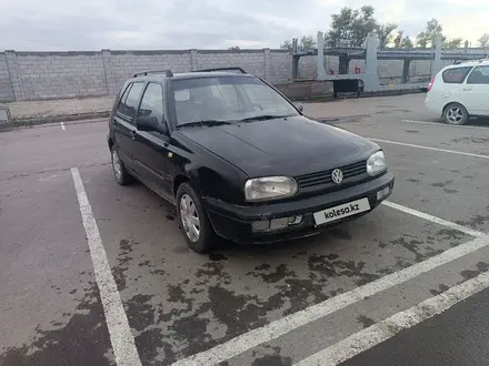 Volkswagen Golf 1993 года за 950 000 тг. в Алматы – фото 2