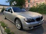 BMW 750 2006 года за 6 500 000 тг. в Алматы – фото 2