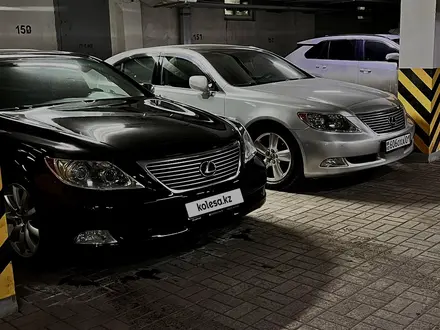 Lexus LS 460 2007 года за 8 000 000 тг. в Астана