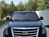Cadillac Escalade 2018 года за 30 000 000 тг. в Алматы – фото 4
